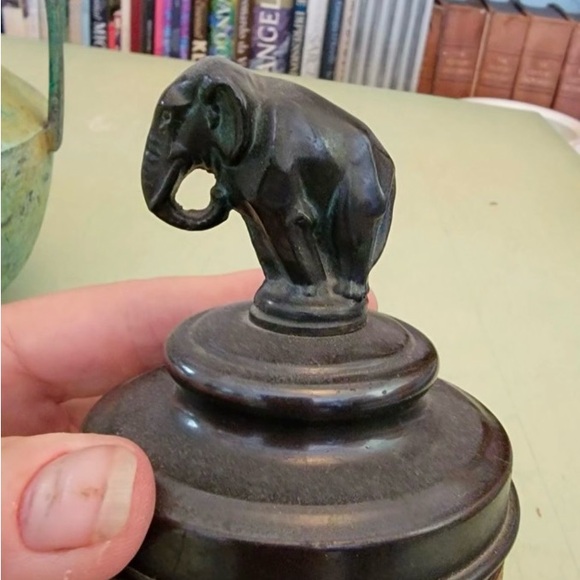 Elephant Cigarette Case Bigelow Park Sherman-free shipping - Picture 3 of 5